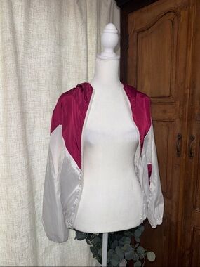 Women's Lightweight Colorblock Windbreaker Jacket - Magenta/White